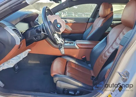 2022 BMW M850Xi z USA, uszkodzony, nr VIN WBAGV8C08NCH76604